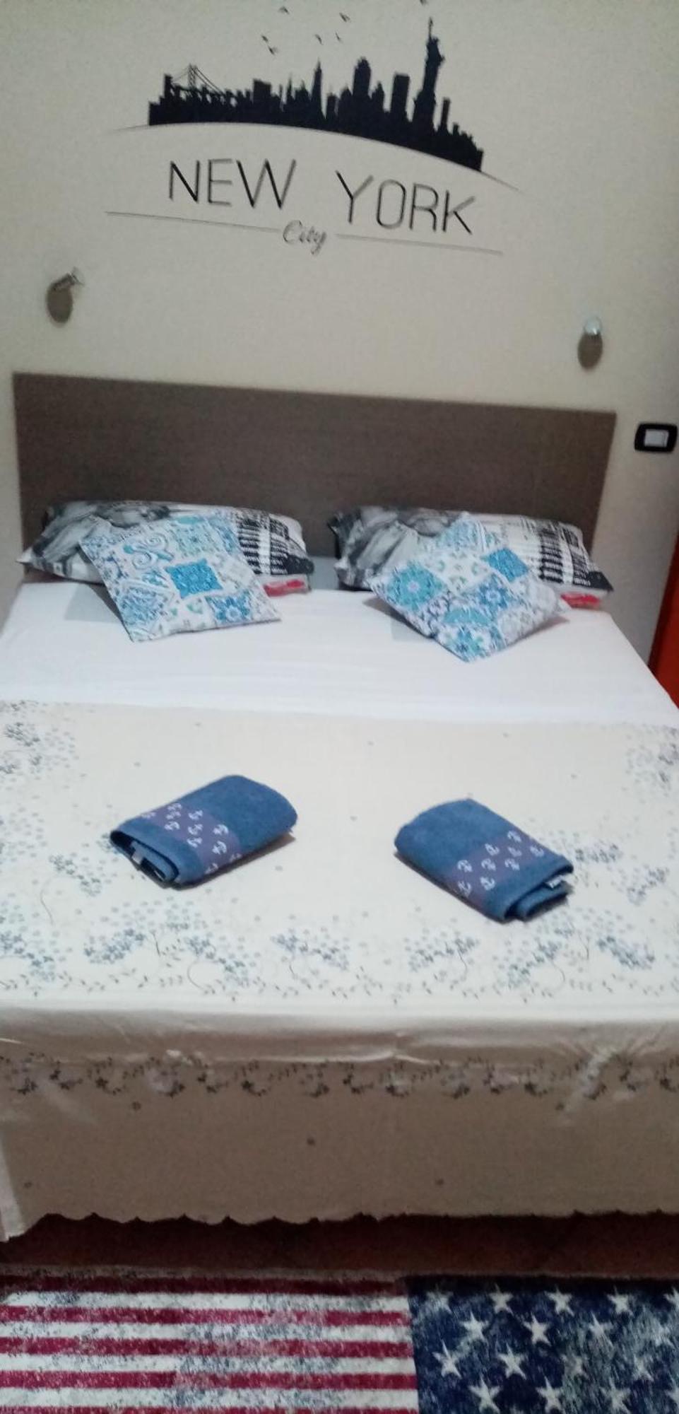 La Bella Ninfa Bed & Breakfast Sermoneta Bagian luar foto